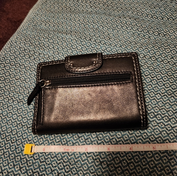 Coach Turnlock Wallet - Picture 3 of 5